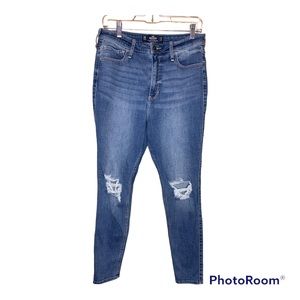 BUY1&GET2NDHALFOFF! Hollister jeans
